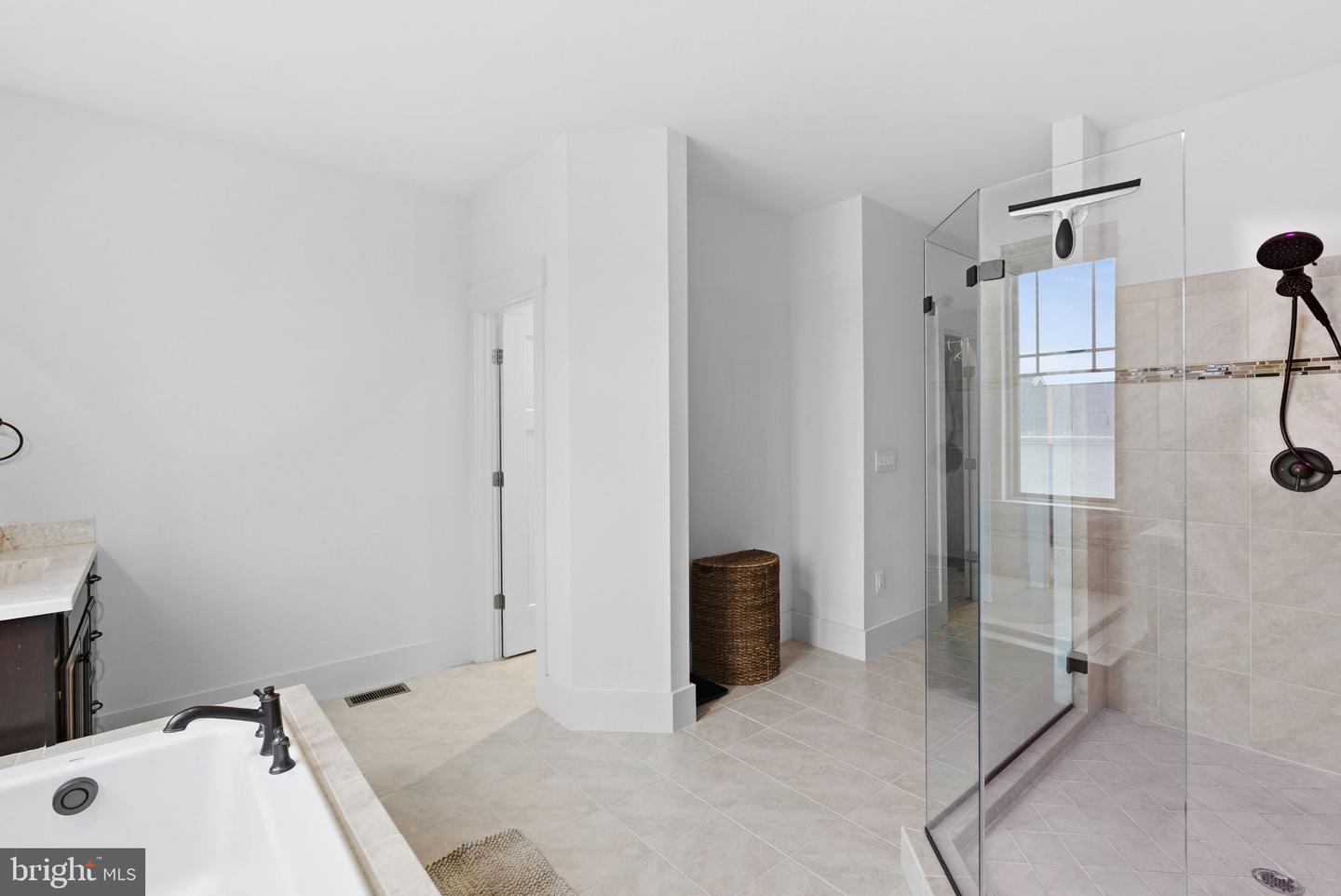 1229 COASTAL AVE, STAFFORD, Virginia 22554, 5 Bedrooms Bedrooms, ,4 BathroomsBathrooms,Residential,For sale,1229 COASTAL AVE,VAST2046544 MLS # VAST2046544