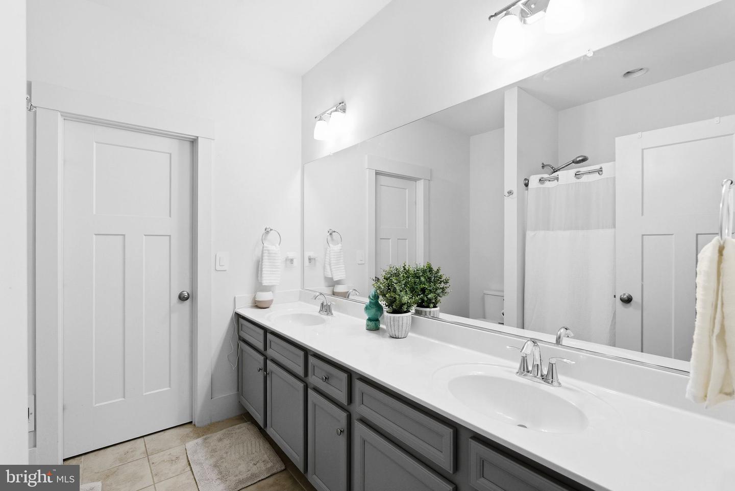 1229 COASTAL AVE, STAFFORD, Virginia 22554, 5 Bedrooms Bedrooms, ,4 BathroomsBathrooms,Residential,For sale,1229 COASTAL AVE,VAST2046544 MLS # VAST2046544