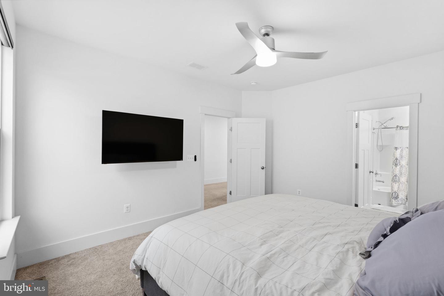 1229 COASTAL AVE, STAFFORD, Virginia 22554, 5 Bedrooms Bedrooms, ,4 BathroomsBathrooms,Residential,For sale,1229 COASTAL AVE,VAST2046544 MLS # VAST2046544