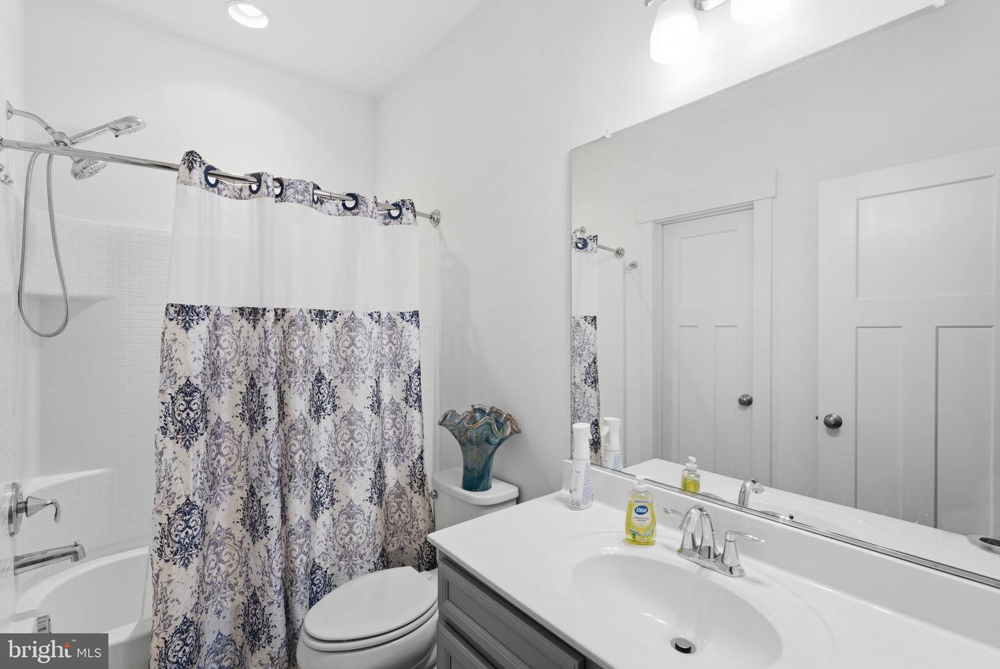 1229 COASTAL AVE, STAFFORD, Virginia 22554, 5 Bedrooms Bedrooms, ,4 BathroomsBathrooms,Residential,For sale,1229 COASTAL AVE,VAST2046544 MLS # VAST2046544