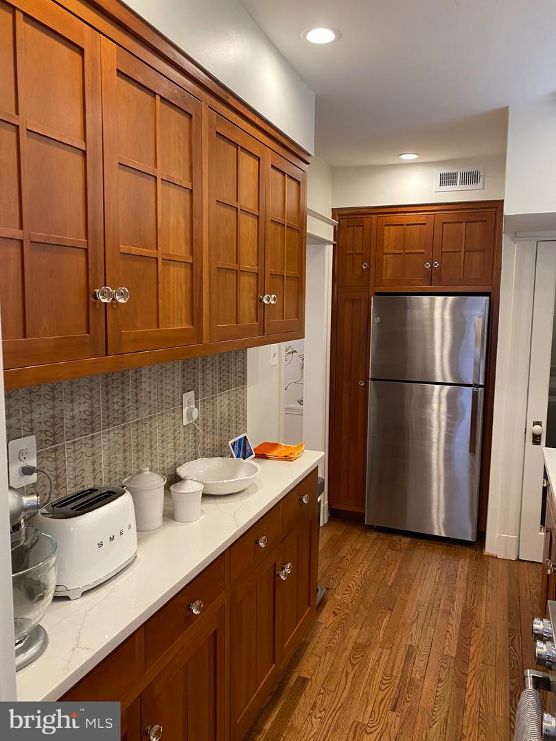 4445 FARADAY PL NW, WASHINGTON, District Of Columbia 20016, 3 Bedrooms Bedrooms, ,2 BathroomsBathrooms,Residential,For sale,4445 FARADAY PL NW,DCDC2248436 MLS # DCDC2248436