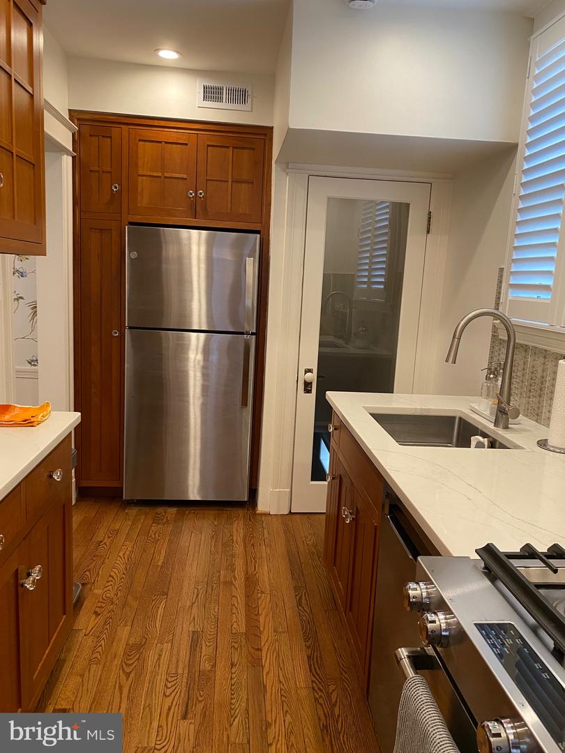 4445 FARADAY PL NW, WASHINGTON, District Of Columbia 20016, 3 Bedrooms Bedrooms, ,2 BathroomsBathrooms,Residential,For sale,4445 FARADAY PL NW,DCDC2248436 MLS # DCDC2248436