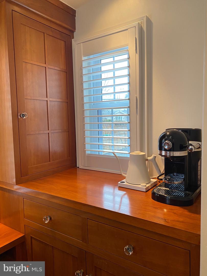 4445 FARADAY PL NW, WASHINGTON, District Of Columbia 20016, 3 Bedrooms Bedrooms, ,2 BathroomsBathrooms,Residential,For sale,4445 FARADAY PL NW,DCDC2248436 MLS # DCDC2248436