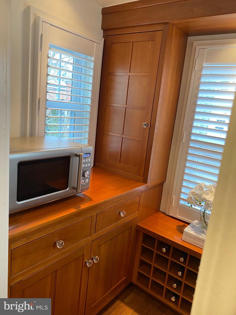 4445 FARADAY PL NW, WASHINGTON, District Of Columbia 20016, 3 Bedrooms Bedrooms, ,2 BathroomsBathrooms,Residential,For sale,4445 FARADAY PL NW,DCDC2248436 MLS # DCDC2248436