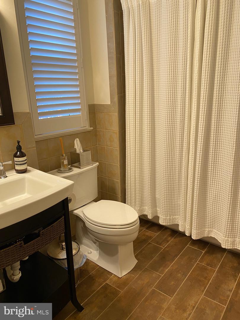 4445 FARADAY PL NW, WASHINGTON, District Of Columbia 20016, 3 Bedrooms Bedrooms, ,2 BathroomsBathrooms,Residential,For sale,4445 FARADAY PL NW,DCDC2248436 MLS # DCDC2248436