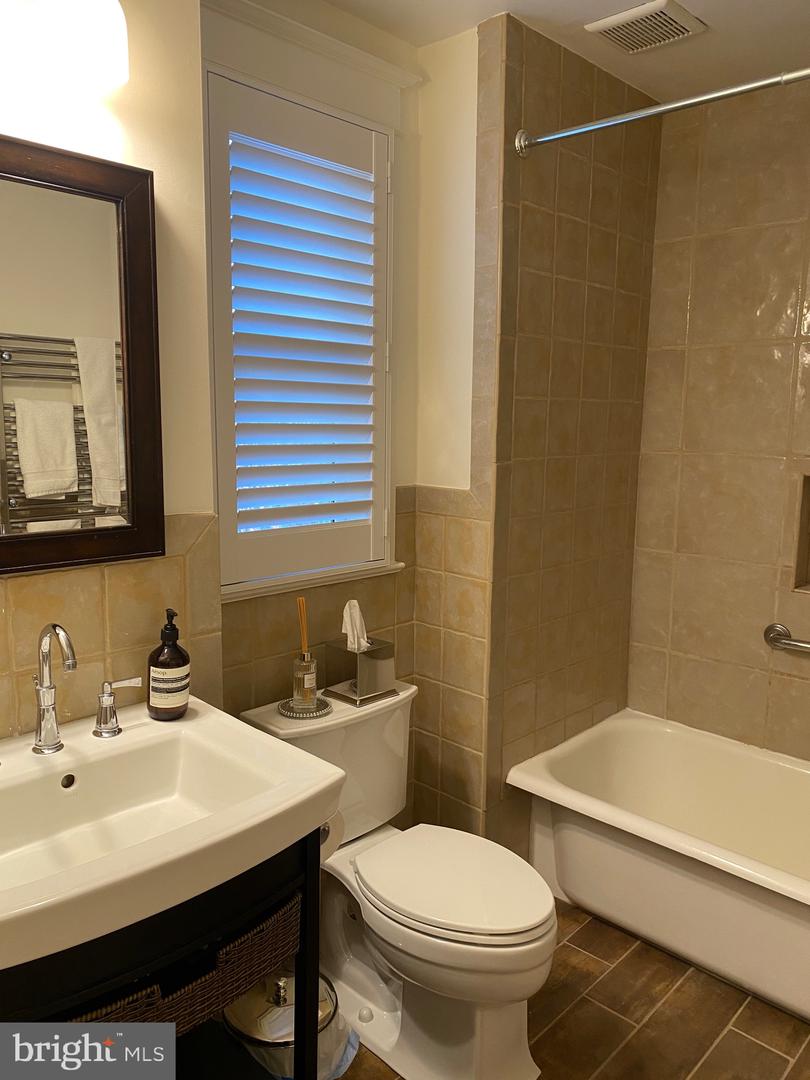 4445 FARADAY PL NW, WASHINGTON, District Of Columbia 20016, 3 Bedrooms Bedrooms, ,2 BathroomsBathrooms,Residential,For sale,4445 FARADAY PL NW,DCDC2248436 MLS # DCDC2248436