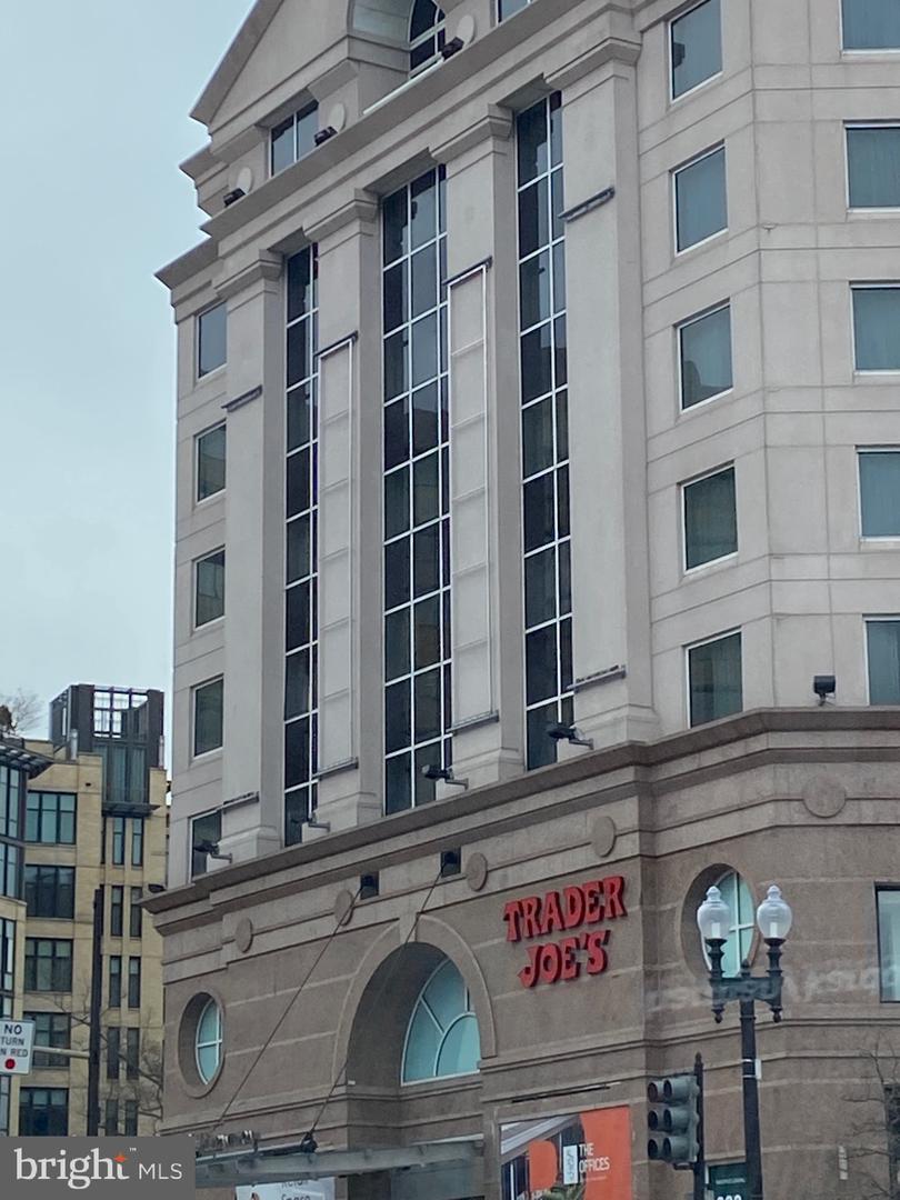 4445 FARADAY PL NW, WASHINGTON, District Of Columbia 20016, 3 Bedrooms Bedrooms, ,2 BathroomsBathrooms,Residential,For sale,4445 FARADAY PL NW,DCDC2248436 MLS # DCDC2248436