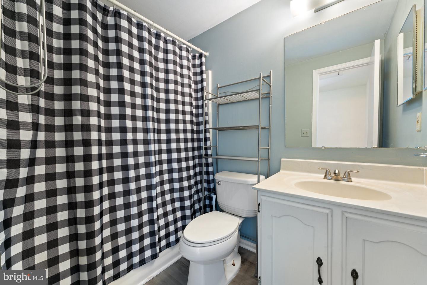 34 PALMER CT, STERLING, Virginia 20165, 2 Bedrooms Bedrooms, ,1 BathroomBathrooms,Residential,For sale,34 PALMER CT,VALO2117164 MLS # VALO2117164