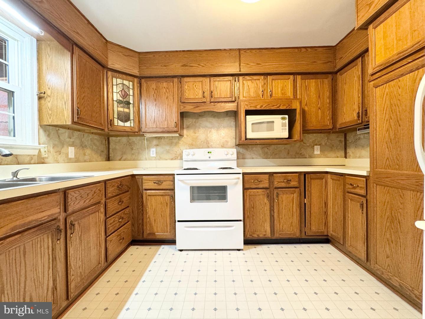 11124 DAHLGREN RD, KING GEORGE, Virginia 22485, 3 Bedrooms Bedrooms, ,2 BathroomsBathrooms,Residential,For sale,11124 DAHLGREN RD,VAKG2007702 MLS # VAKG2007702