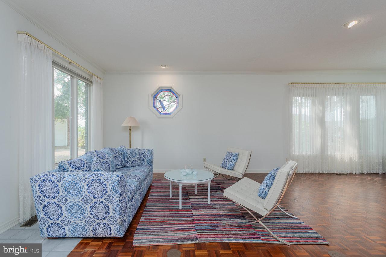 1848 COLLEGE AVE, HARRISONBURG, Virginia 22802, 3 Bedrooms Bedrooms, ,3 BathroomsBathrooms,Residential,For sale,1848 COLLEGE AVE,VAHC2000570 MLS # VAHC2000570