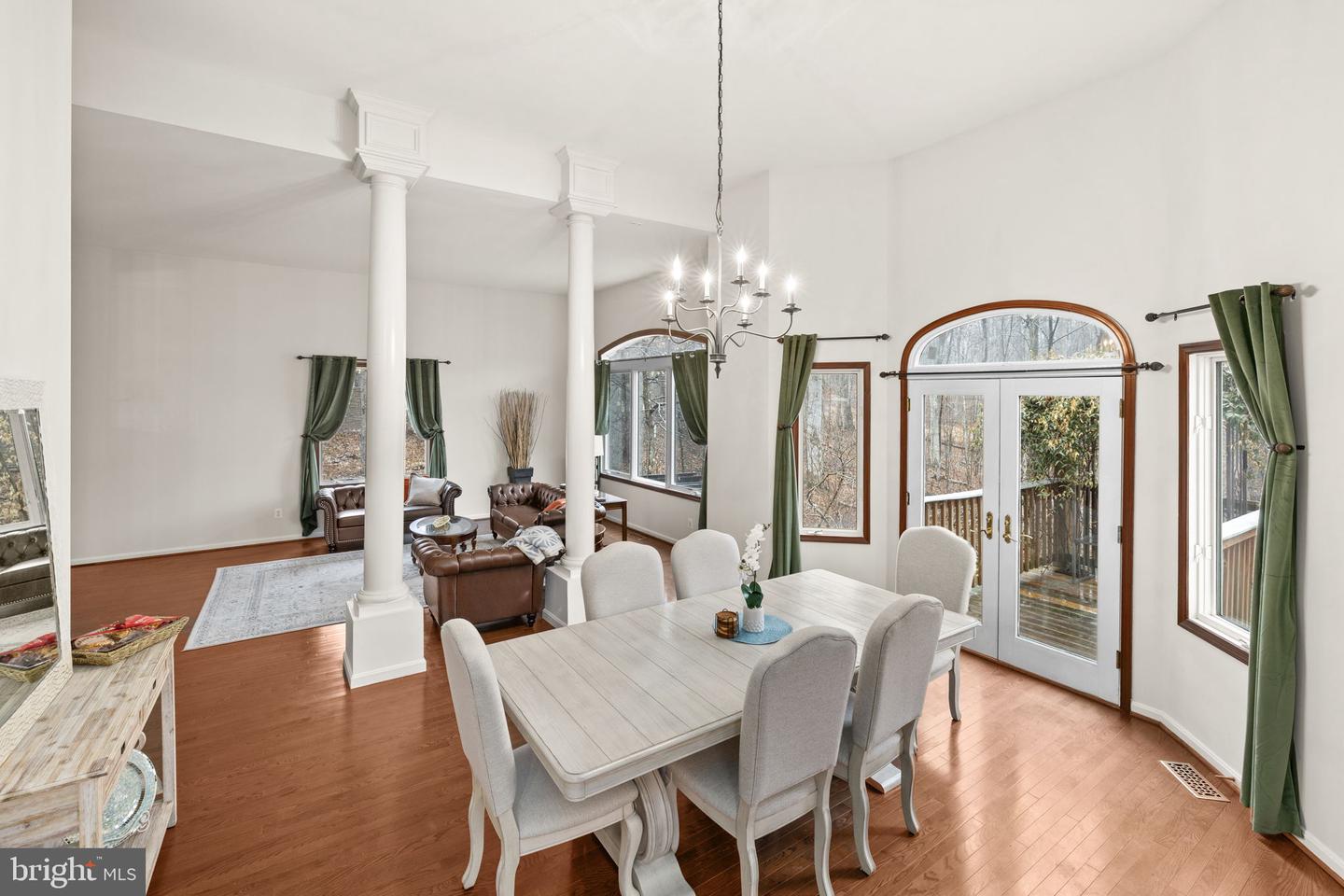 8701 SINCLAIR MILL RD, MANASSAS, Virginia 20112, 6 Bedrooms Bedrooms, ,4 BathroomsBathrooms,Residential,For sale,8701 SINCLAIR MILL RD,VAPW2113600 MLS # VAPW2113600