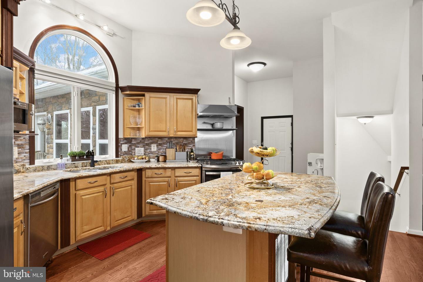 8701 SINCLAIR MILL RD, MANASSAS, Virginia 20112, 6 Bedrooms Bedrooms, ,4 BathroomsBathrooms,Residential,For sale,8701 SINCLAIR MILL RD,VAPW2113600 MLS # VAPW2113600