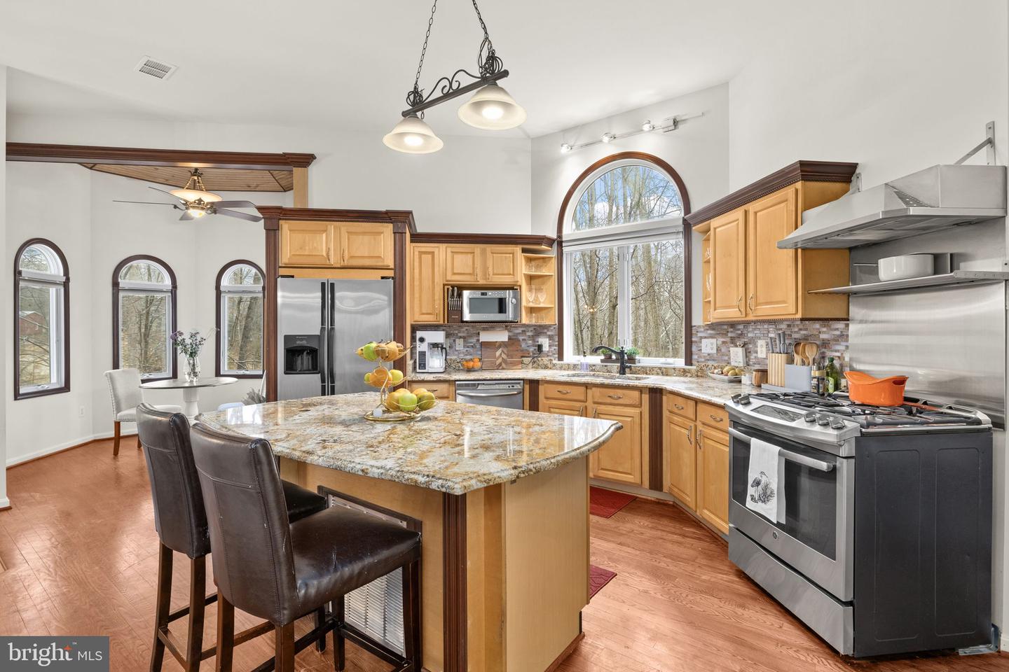 8701 SINCLAIR MILL RD, MANASSAS, Virginia 20112, 6 Bedrooms Bedrooms, ,4 BathroomsBathrooms,Residential,For sale,8701 SINCLAIR MILL RD,VAPW2113600 MLS # VAPW2113600