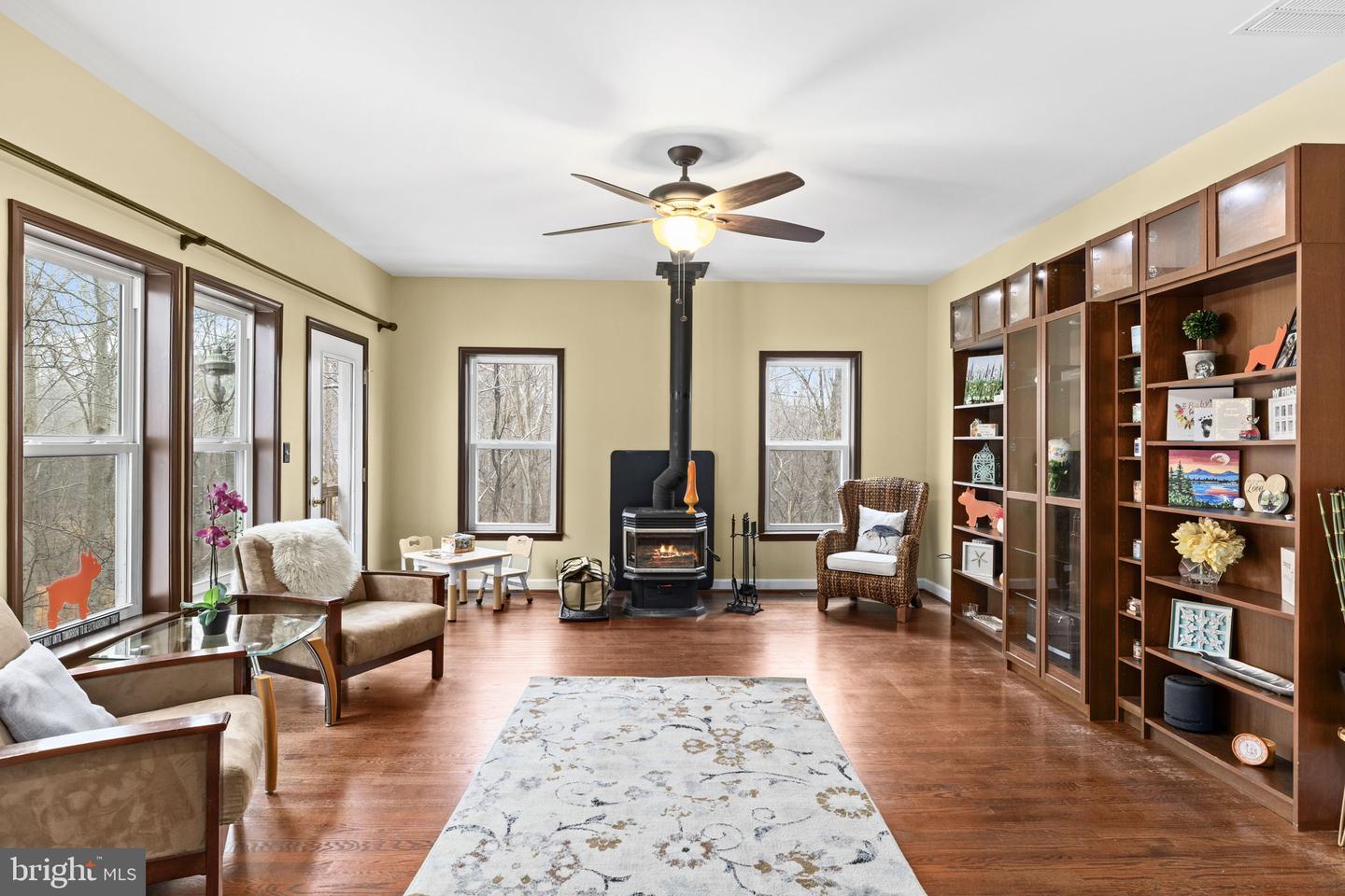 8701 SINCLAIR MILL RD, MANASSAS, Virginia 20112, 6 Bedrooms Bedrooms, ,4 BathroomsBathrooms,Residential,For sale,8701 SINCLAIR MILL RD,VAPW2113600 MLS # VAPW2113600