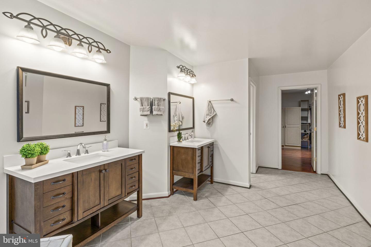 8701 SINCLAIR MILL RD, MANASSAS, Virginia 20112, 6 Bedrooms Bedrooms, ,4 BathroomsBathrooms,Residential,For sale,8701 SINCLAIR MILL RD,VAPW2113600 MLS # VAPW2113600