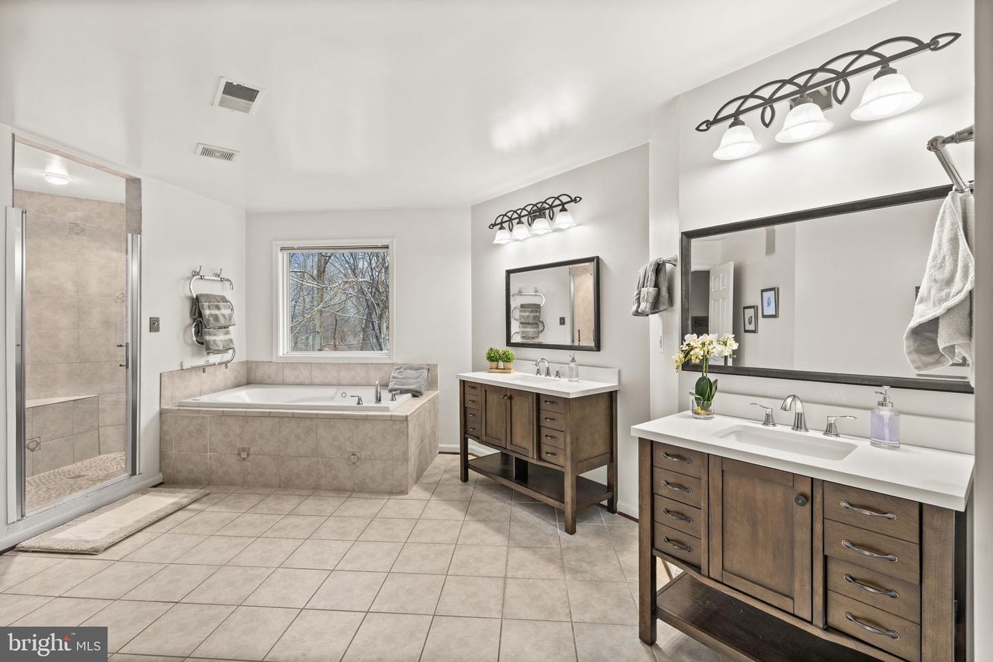 8701 SINCLAIR MILL RD, MANASSAS, Virginia 20112, 6 Bedrooms Bedrooms, ,4 BathroomsBathrooms,Residential,For sale,8701 SINCLAIR MILL RD,VAPW2113600 MLS # VAPW2113600