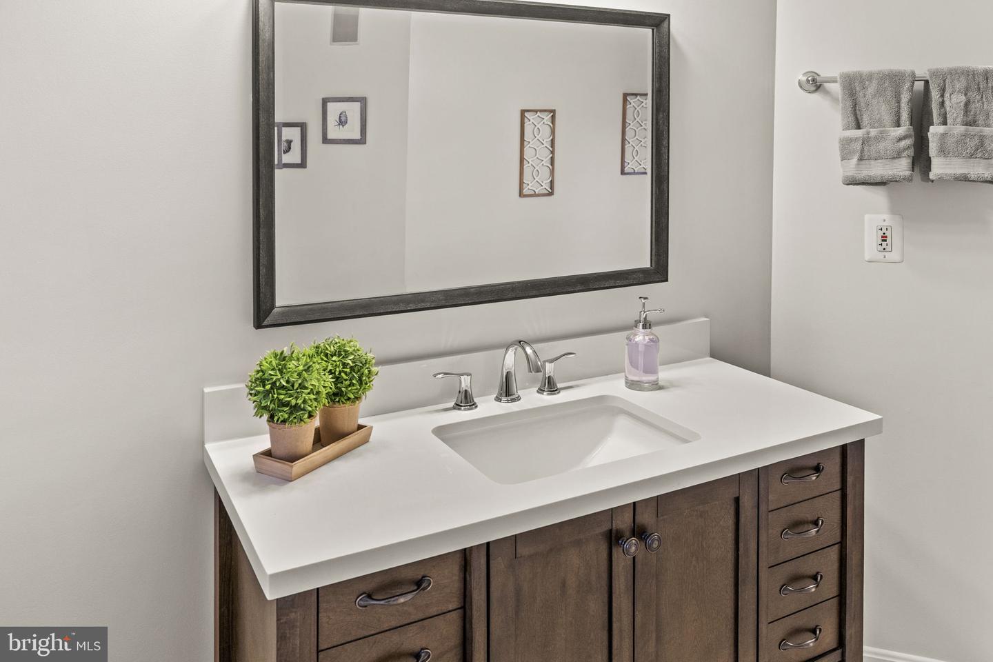 8701 SINCLAIR MILL RD, MANASSAS, Virginia 20112, 6 Bedrooms Bedrooms, ,4 BathroomsBathrooms,Residential,For sale,8701 SINCLAIR MILL RD,VAPW2113600 MLS # VAPW2113600