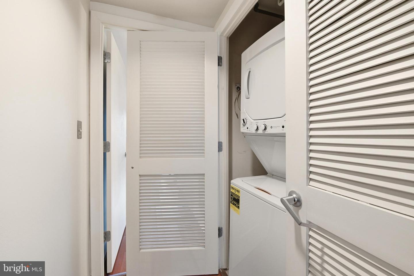 1150 K ST NW #1109, WASHINGTON, District Of Columbia 20005, 2 Bedrooms Bedrooms, ,2 BathroomsBathrooms,Residential,For sale,1150 K ST NW #1109,DCDC2248540 MLS # DCDC2248540