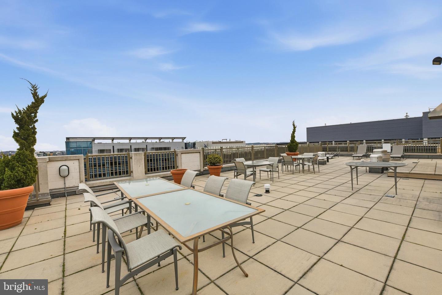 1150 K ST NW #1109, WASHINGTON, District Of Columbia 20005, 2 Bedrooms Bedrooms, ,2 BathroomsBathrooms,Residential,For sale,1150 K ST NW #1109,DCDC2248540 MLS # DCDC2248540