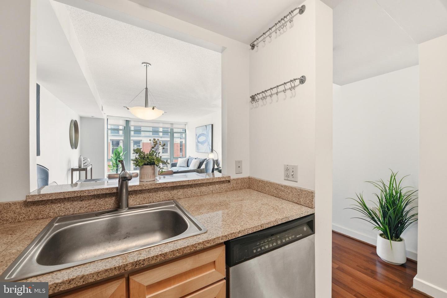 1150 K ST NW #1109, WASHINGTON, District Of Columbia 20005, 2 Bedrooms Bedrooms, ,2 BathroomsBathrooms,Residential,For sale,1150 K ST NW #1109,DCDC2248540 MLS # DCDC2248540