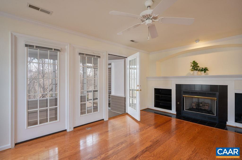 1411 GLENSIDE GREEN, CHARLOTTESVILLE, Virginia 22901, 3 Bedrooms Bedrooms, ,2 BathroomsBathrooms,Residential,For sale,1411 GLENSIDE GREEN,673864 MLS # 673864