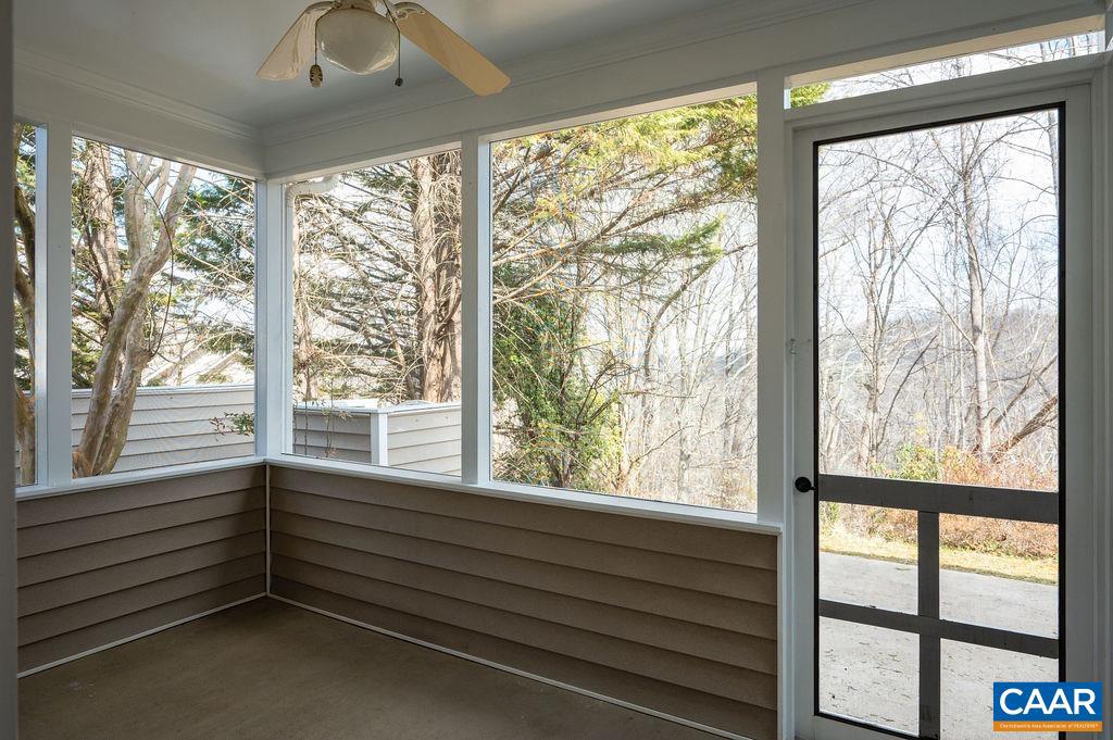 1411 GLENSIDE GREEN, CHARLOTTESVILLE, Virginia 22901, 3 Bedrooms Bedrooms, ,2 BathroomsBathrooms,Residential,For sale,1411 GLENSIDE GREEN,673864 MLS # 673864