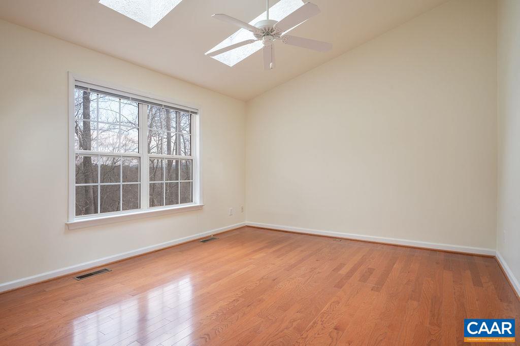 1411 GLENSIDE GREEN, CHARLOTTESVILLE, Virginia 22901, 3 Bedrooms Bedrooms, ,2 BathroomsBathrooms,Residential,For sale,1411 GLENSIDE GREEN,673864 MLS # 673864