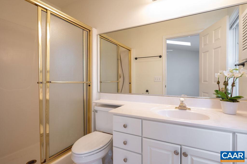 1411 GLENSIDE GREEN, CHARLOTTESVILLE, Virginia 22901, 3 Bedrooms Bedrooms, ,2 BathroomsBathrooms,Residential,For sale,1411 GLENSIDE GREEN,673864 MLS # 673864