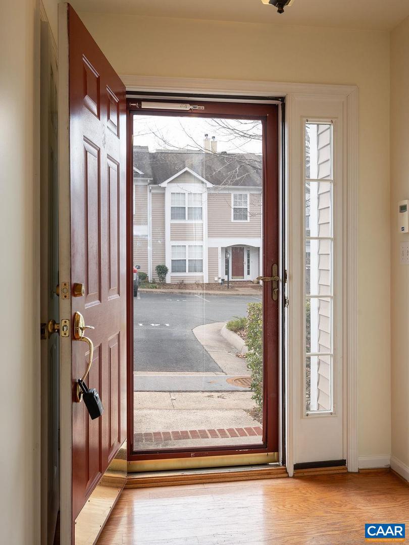 1411 GLENSIDE GREEN, CHARLOTTESVILLE, Virginia 22901, 3 Bedrooms Bedrooms, ,2 BathroomsBathrooms,Residential,For sale,1411 GLENSIDE GREEN,673864 MLS # 673864