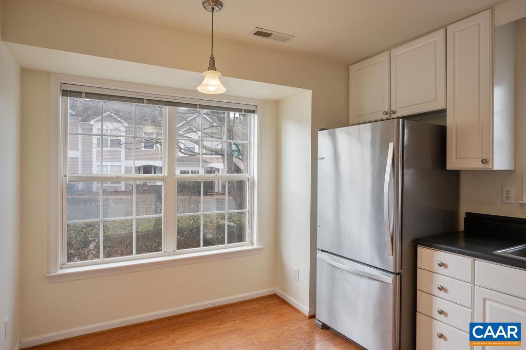 1411 GLENSIDE GREEN, CHARLOTTESVILLE, Virginia 22901, 3 Bedrooms Bedrooms, ,2 BathroomsBathrooms,Residential,For sale,1411 GLENSIDE GREEN,673864 MLS # 673864