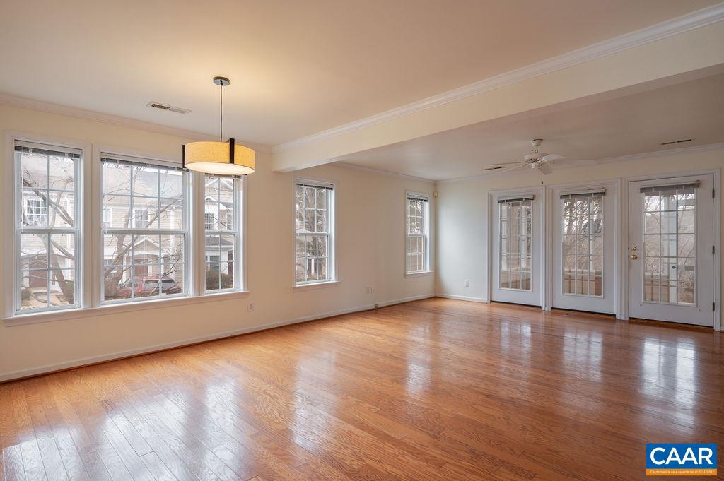 1411 GLENSIDE GREEN, CHARLOTTESVILLE, Virginia 22901, 3 Bedrooms Bedrooms, ,2 BathroomsBathrooms,Residential,For sale,1411 GLENSIDE GREEN,673864 MLS # 673864