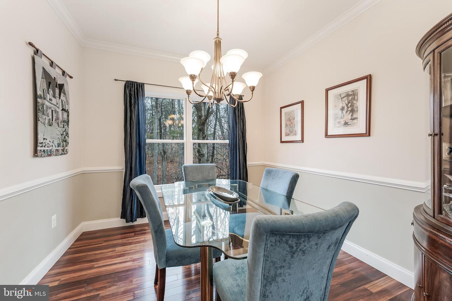 5703 CHAPIN AVE, ALEXANDRIA, Virginia 22303, 6 Bedrooms Bedrooms, ,4 BathroomsBathrooms,Residential,For sale,5703 CHAPIN AVE,VAFX2293652 MLS # VAFX2293652