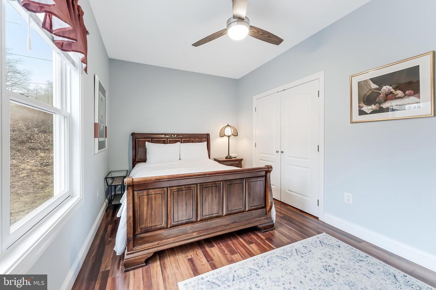 5703 CHAPIN AVE, ALEXANDRIA, Virginia 22303, 6 Bedrooms Bedrooms, ,4 BathroomsBathrooms,Residential,For sale,5703 CHAPIN AVE,VAFX2293652 MLS # VAFX2293652