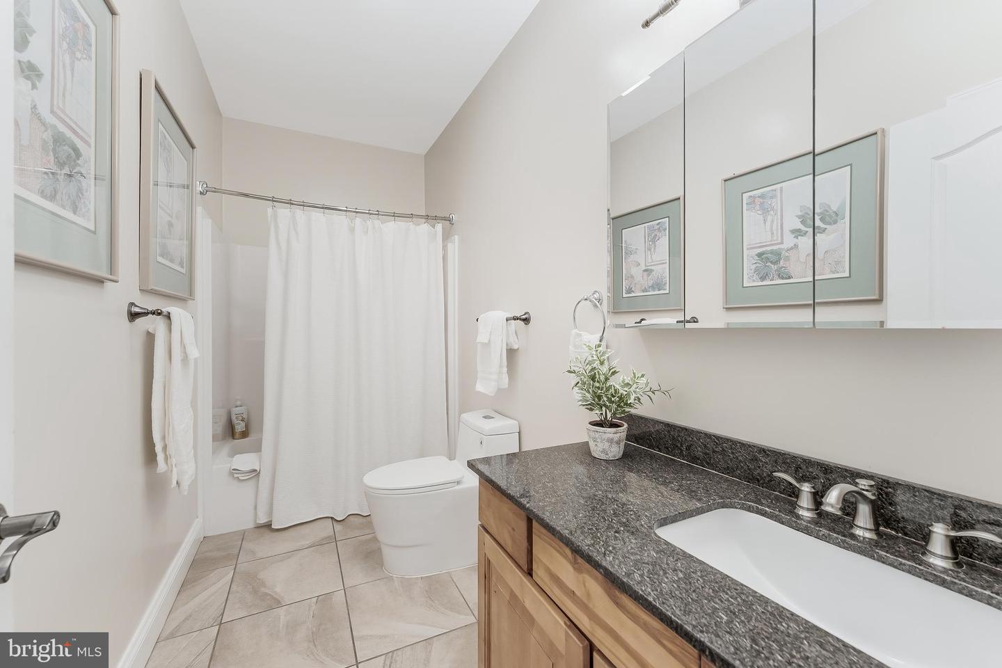 5703 CHAPIN AVE, ALEXANDRIA, Virginia 22303, 6 Bedrooms Bedrooms, ,4 BathroomsBathrooms,Residential,For sale,5703 CHAPIN AVE,VAFX2293652 MLS # VAFX2293652