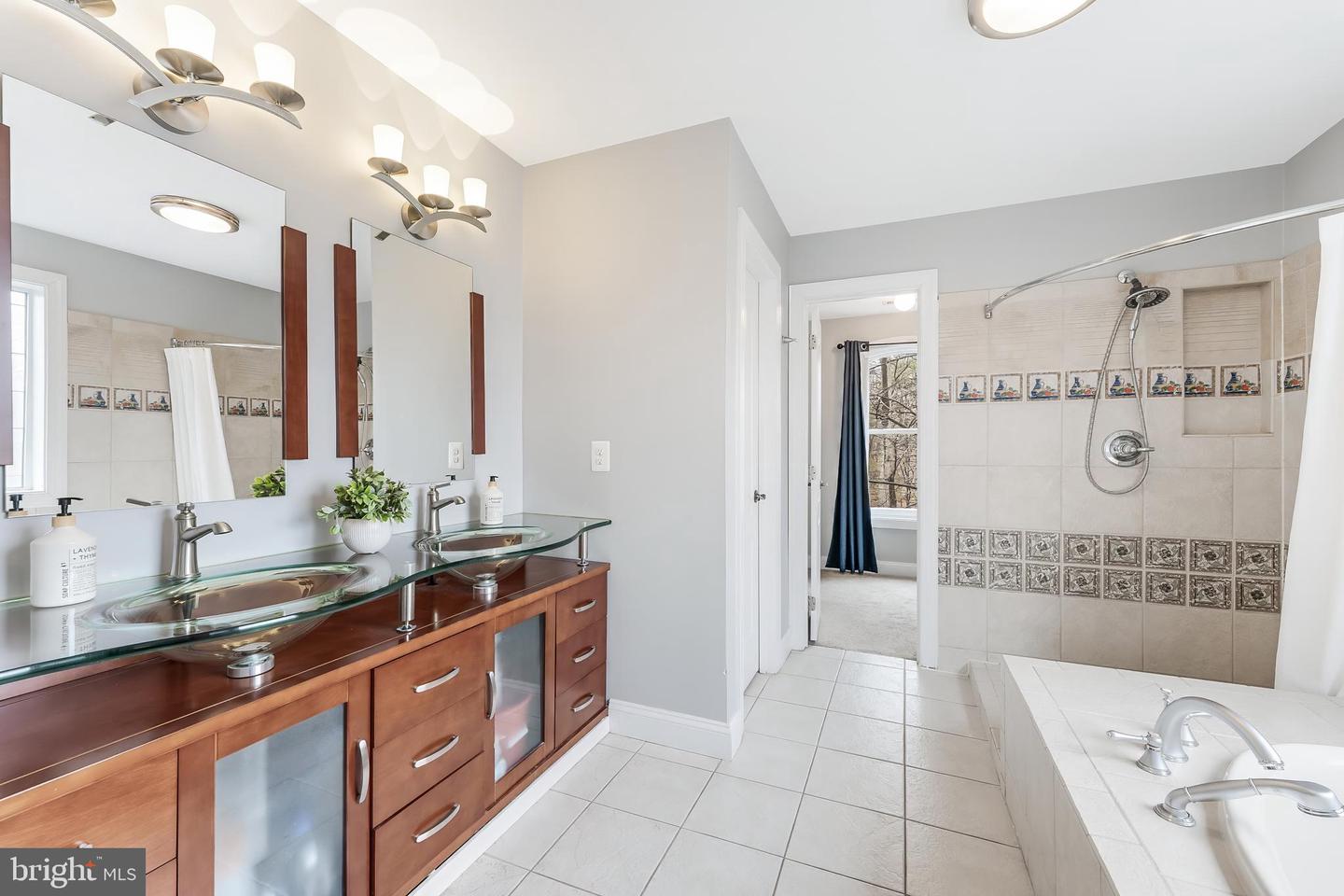 5703 CHAPIN AVE, ALEXANDRIA, Virginia 22303, 6 Bedrooms Bedrooms, ,4 BathroomsBathrooms,Residential,For sale,5703 CHAPIN AVE,VAFX2293652 MLS # VAFX2293652