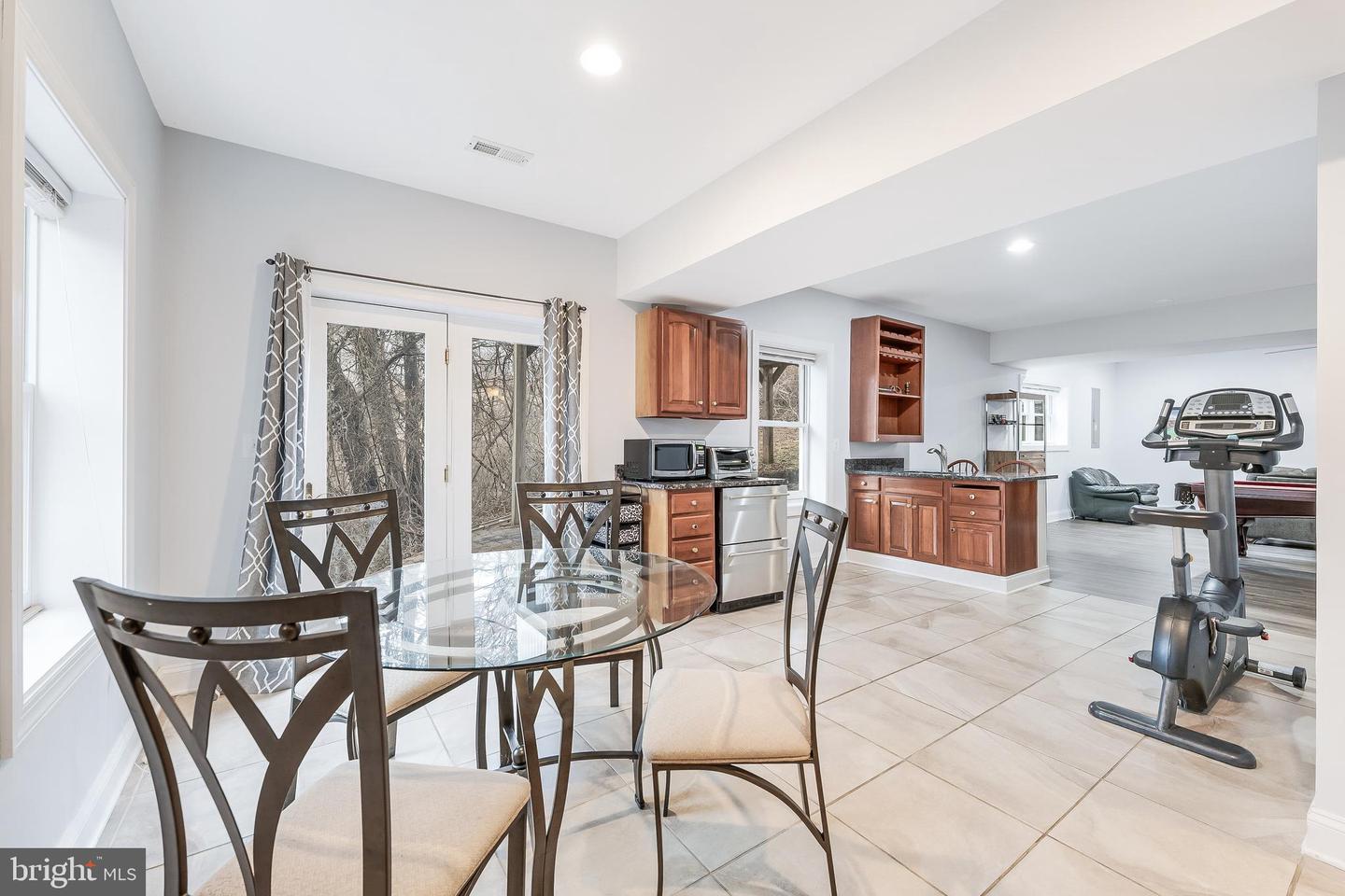 5703 CHAPIN AVE, ALEXANDRIA, Virginia 22303, 6 Bedrooms Bedrooms, ,4 BathroomsBathrooms,Residential,For sale,5703 CHAPIN AVE,VAFX2293652 MLS # VAFX2293652