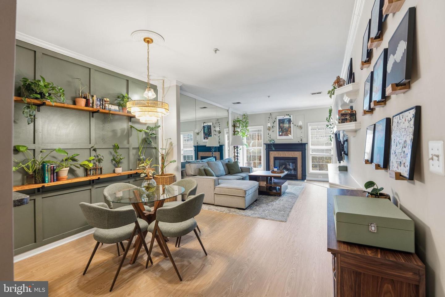 4654 LAMBERT DR, ALEXANDRIA, Virginia 22311, 1 Bedroom Bedrooms, 5 Rooms Rooms,1 BathroomBathrooms,Residential,For sale,4654 LAMBERT DR,VAAX2054690 MLS # VAAX2054690