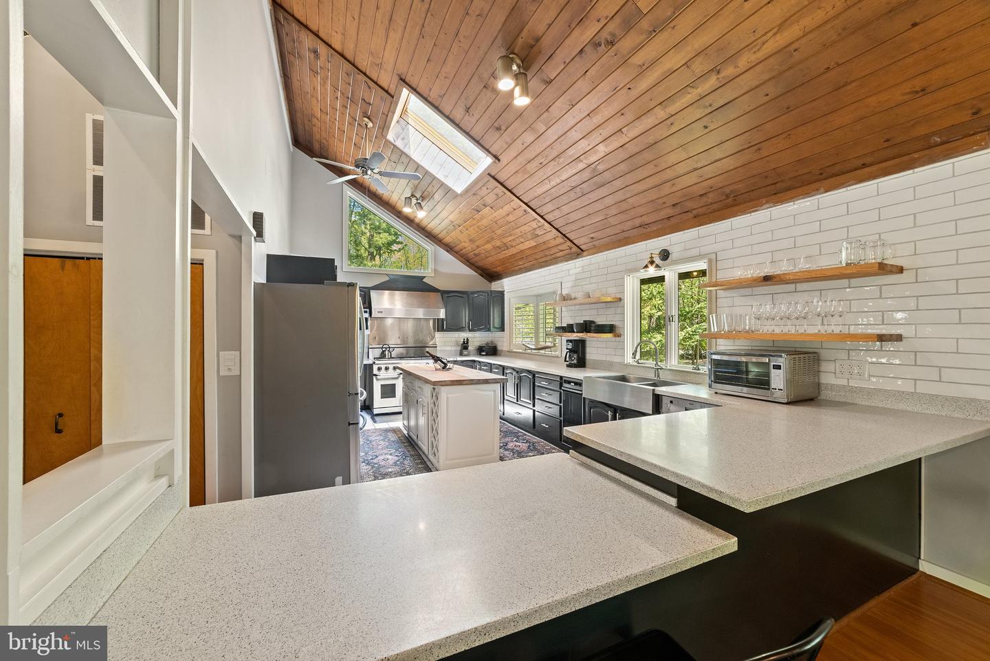 7545 SUPINLICK RIDGE RD, MOUNT JACKSON, Virginia 22842, 4 Bedrooms Bedrooms, ,2 BathroomsBathrooms,Residential,For sale,7545 SUPINLICK RIDGE RD,VASH2013710 MLS # VASH2013710