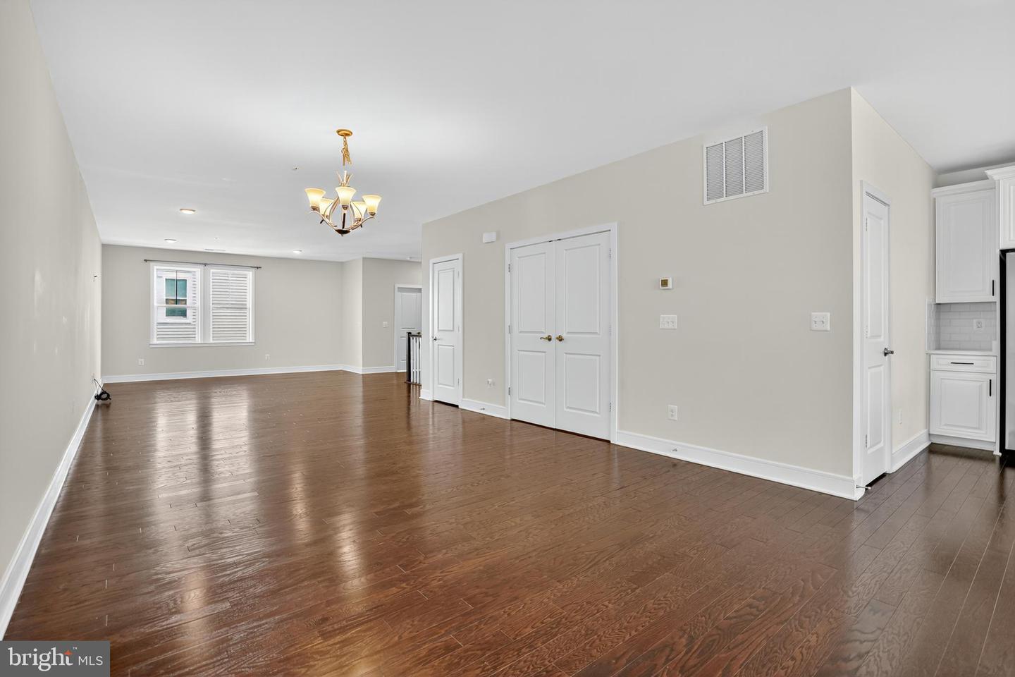 41956 PICKWICK MILL TER, ALDIE, Virginia 20105, 3 Bedrooms Bedrooms, ,2 BathroomsBathrooms,Residential,For sale,41956 PICKWICK MILL TER,VALO2117230 MLS # VALO2117230