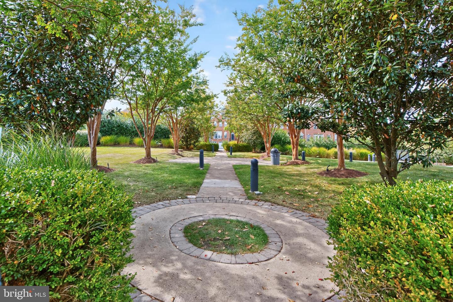 41956 PICKWICK MILL TER, ALDIE, Virginia 20105, 3 Bedrooms Bedrooms, ,2 BathroomsBathrooms,Residential,For sale,41956 PICKWICK MILL TER,VALO2117230 MLS # VALO2117230