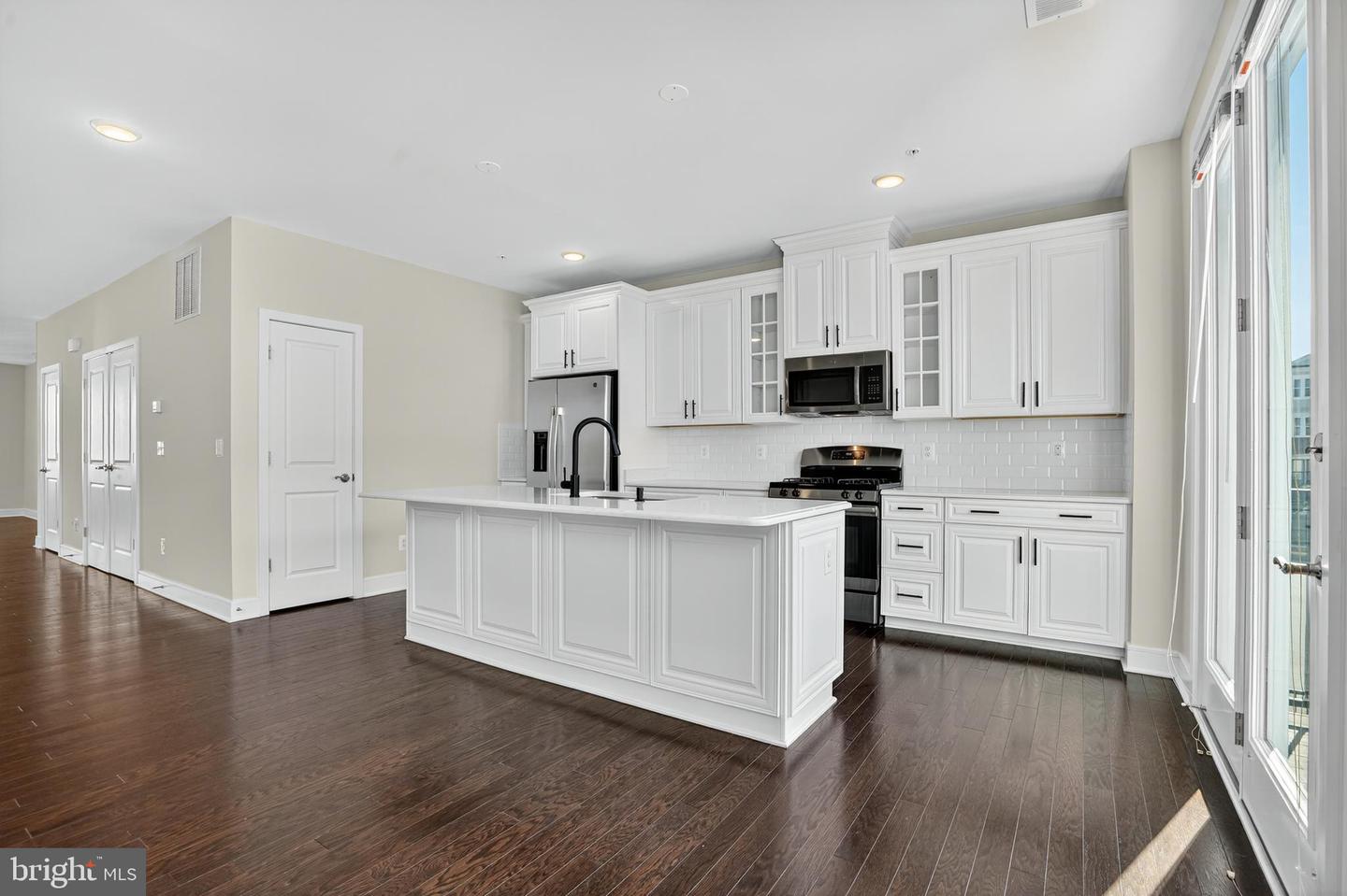 41956 PICKWICK MILL TER, ALDIE, Virginia 20105, 3 Bedrooms Bedrooms, ,2 BathroomsBathrooms,Residential,For sale,41956 PICKWICK MILL TER,VALO2117230 MLS # VALO2117230