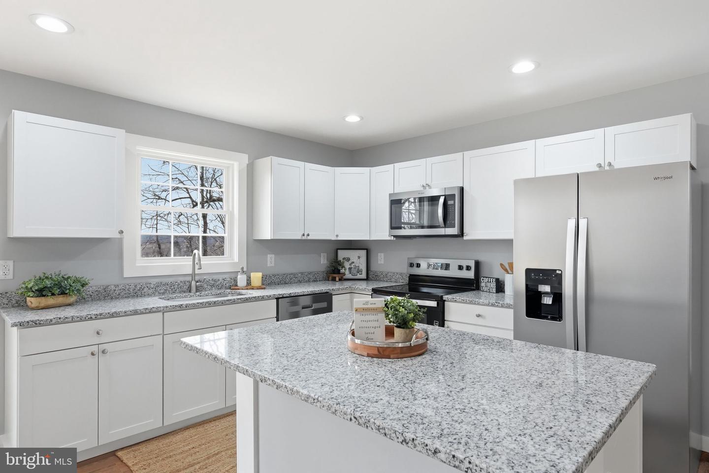 ORANGE, Virginia 22960, 2 Bedrooms Bedrooms, 9 Rooms Rooms,3 BathroomsBathrooms,Residential,For sale,VAOR2013458 MLS # VAOR2013458