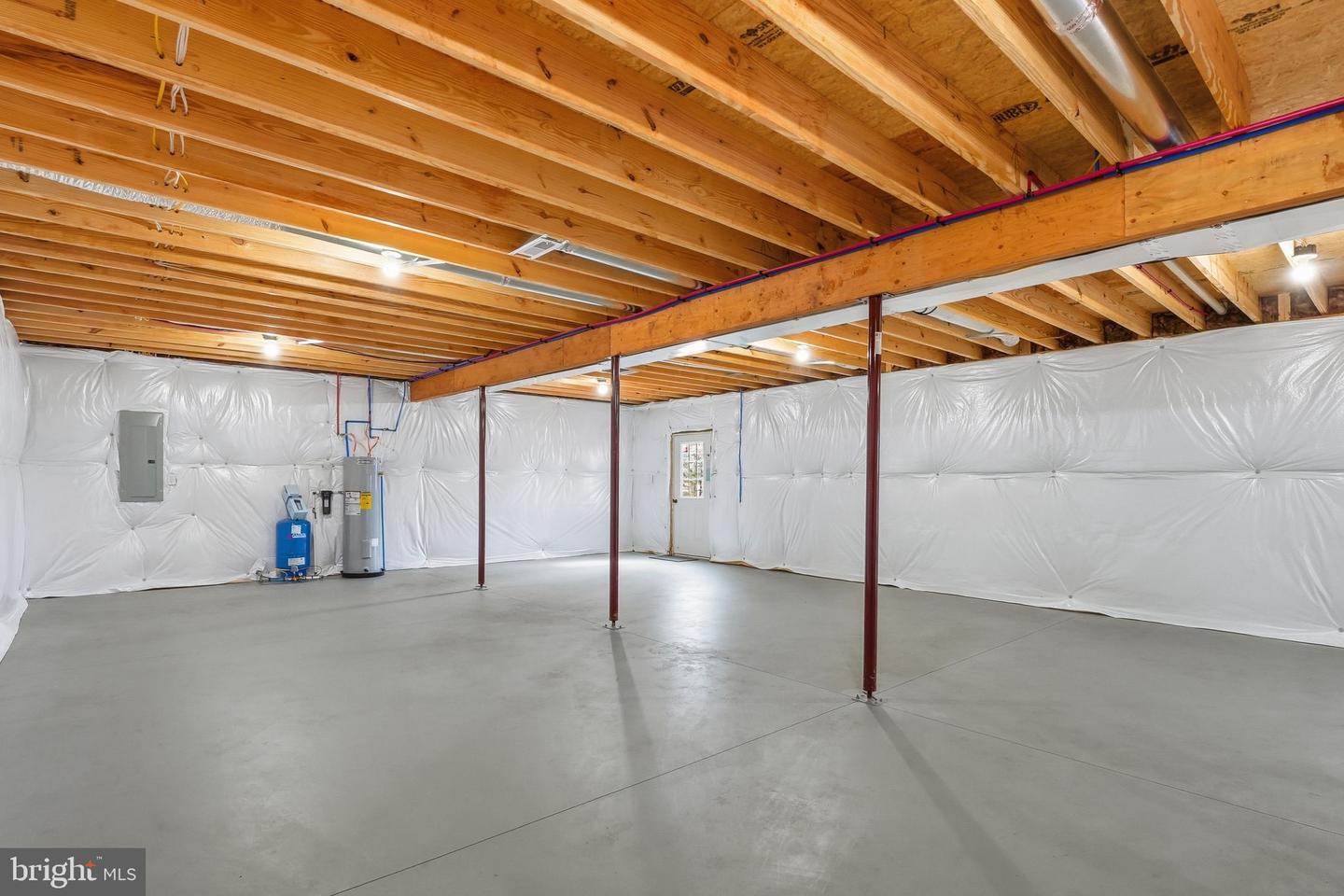 ORANGE, Virginia 22960, 2 Bedrooms Bedrooms, 9 Rooms Rooms,3 BathroomsBathrooms,Residential,For sale,VAOR2013458 MLS # VAOR2013458