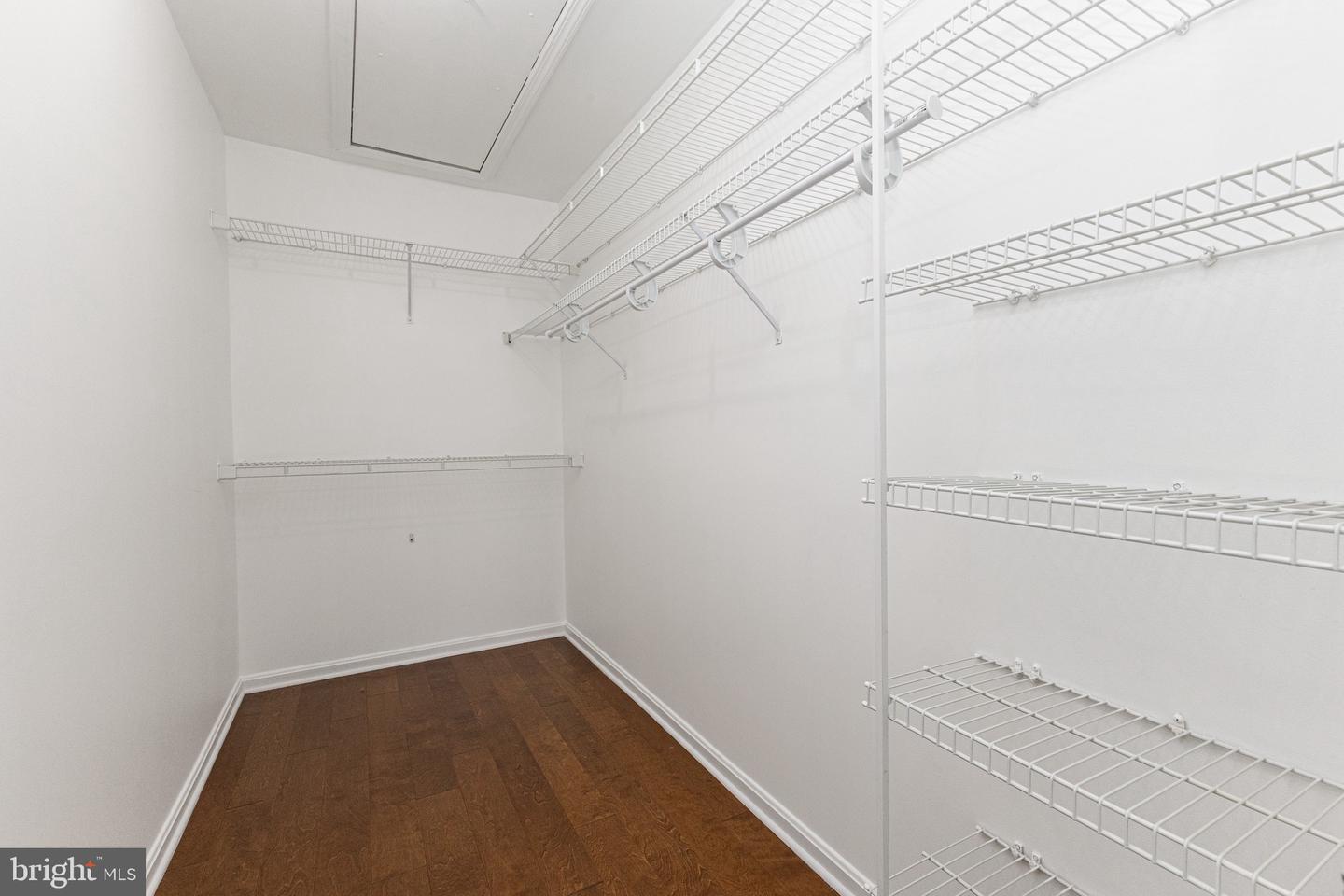 11812 ROCKAWAY LN #31, FAIRFAX, Virginia 22030, 3 Bedrooms Bedrooms, ,2 BathroomsBathrooms,Residential,For sale,11812 ROCKAWAY LN #31,VAFX2293720 MLS # VAFX2293720