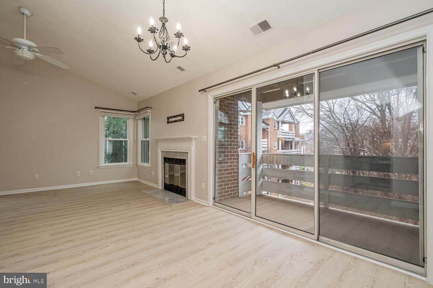 7600 LAKESIDE VILLAGE DR #G, FALLS CHURCH, Virginia 22042, 1 Bedroom Bedrooms, ,1 BathroomBathrooms,Residential,For sale,7600 LAKESIDE VILLAGE DR #G,VAFX2293724 MLS # VAFX2293724