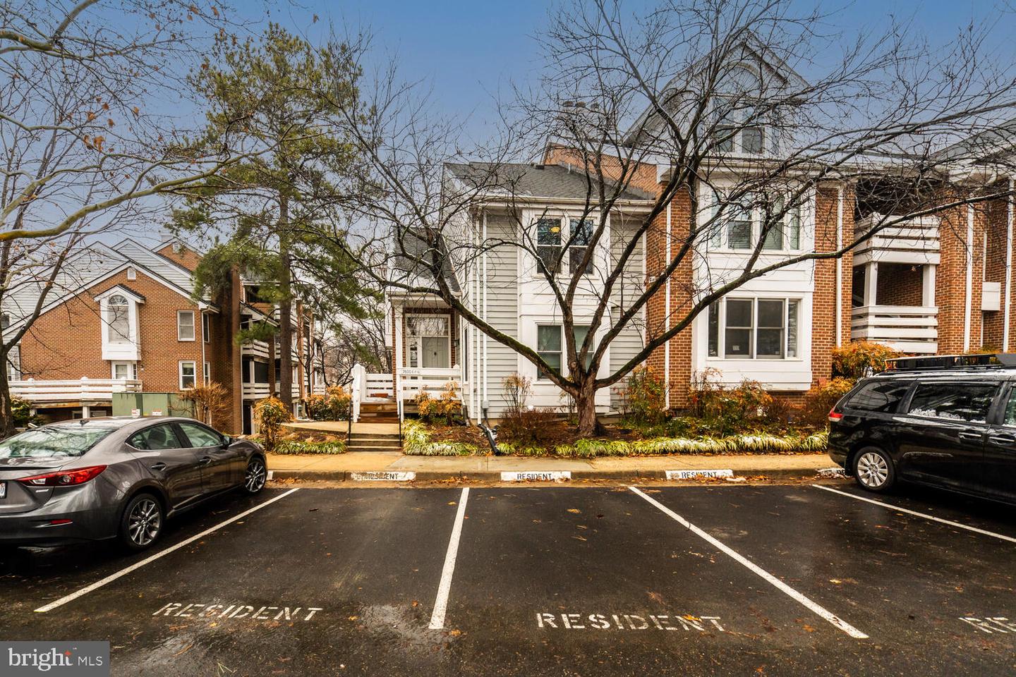 7600 LAKESIDE VILLAGE DR #G, FALLS CHURCH, Virginia 22042, 1 Bedroom Bedrooms, ,1 BathroomBathrooms,Residential,For sale,7600 LAKESIDE VILLAGE DR #G,VAFX2293724 MLS # VAFX2293724