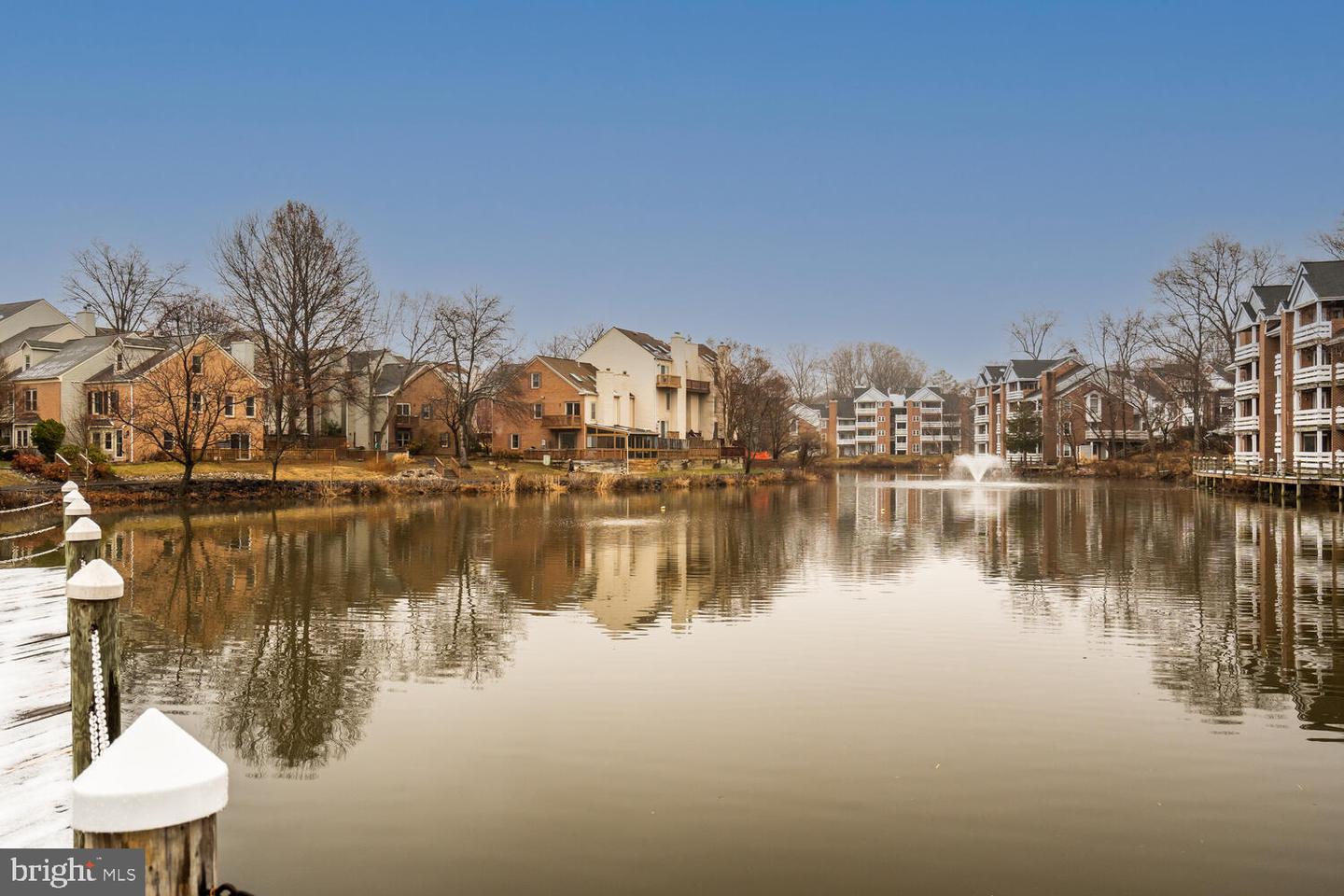 7600 LAKESIDE VILLAGE DR #G, FALLS CHURCH, Virginia 22042, 1 Bedroom Bedrooms, ,1 BathroomBathrooms,Residential,For sale,7600 LAKESIDE VILLAGE DR #G,VAFX2293724 MLS # VAFX2293724