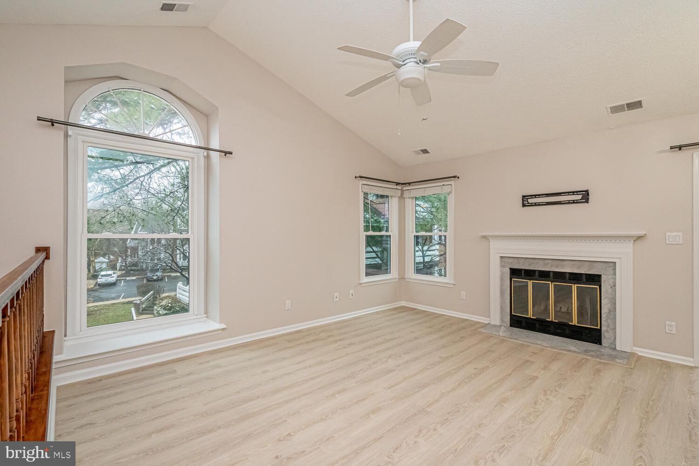 7600 LAKESIDE VILLAGE DR #G, FALLS CHURCH, Virginia 22042, 1 Bedroom Bedrooms, ,1 BathroomBathrooms,Residential,For sale,7600 LAKESIDE VILLAGE DR #G,VAFX2293724 MLS # VAFX2293724