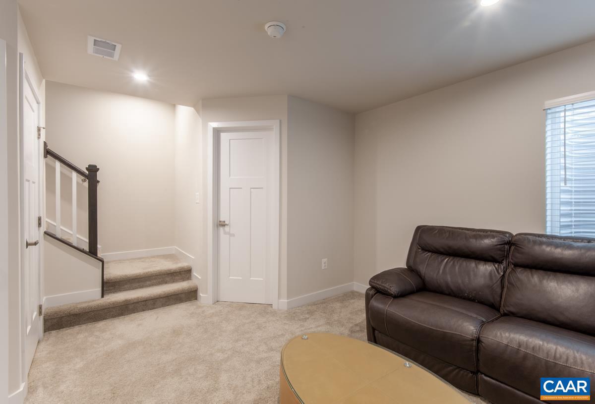 5023 ORCHID BND, CHARLOTTESVILLE, Virginia 22911, 3 Bedrooms Bedrooms, ,2 BathroomsBathrooms,Residential,For sale,5023 ORCHID BND,673883 MLS # 673883