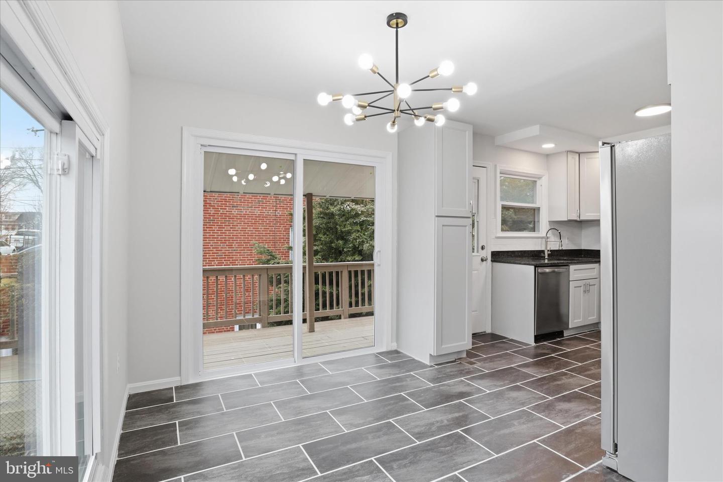 3515 19TH ST S, ARLINGTON, Virginia 22204, 5 Bedrooms Bedrooms, ,3 BathroomsBathrooms,Residential,For sale,3515 19TH ST S,VAAR2069582 MLS # VAAR2069582